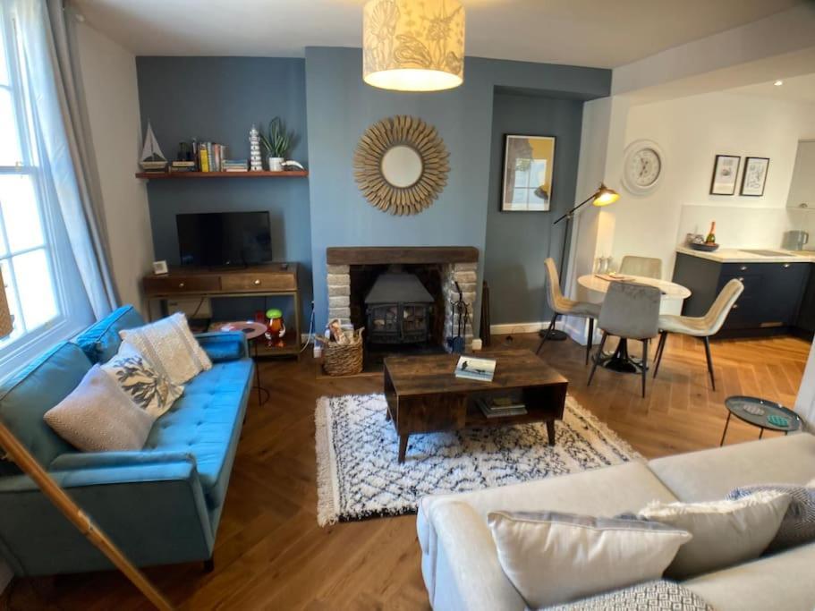 Cosy 2 Bedroom Cottage In Scarborough'S Old Town 외부 사진