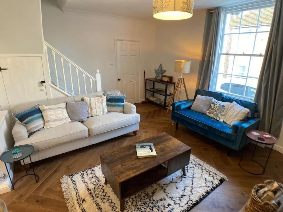 Cosy 2 Bedroom Cottage In Scarborough'S Old Town 외부 사진